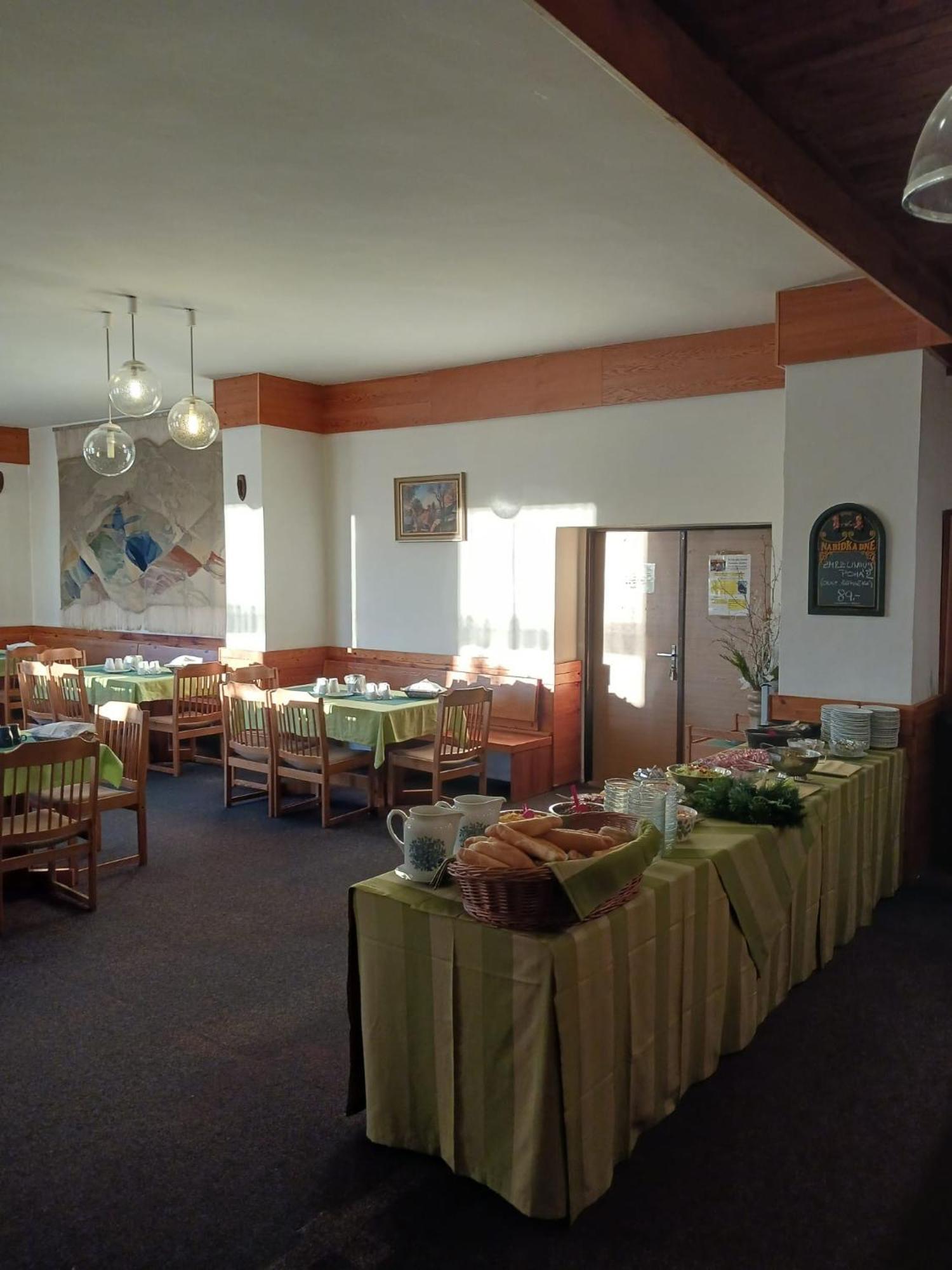 Hotel Albert - Retro Paseky nad Jizerou Eksteriør bilde